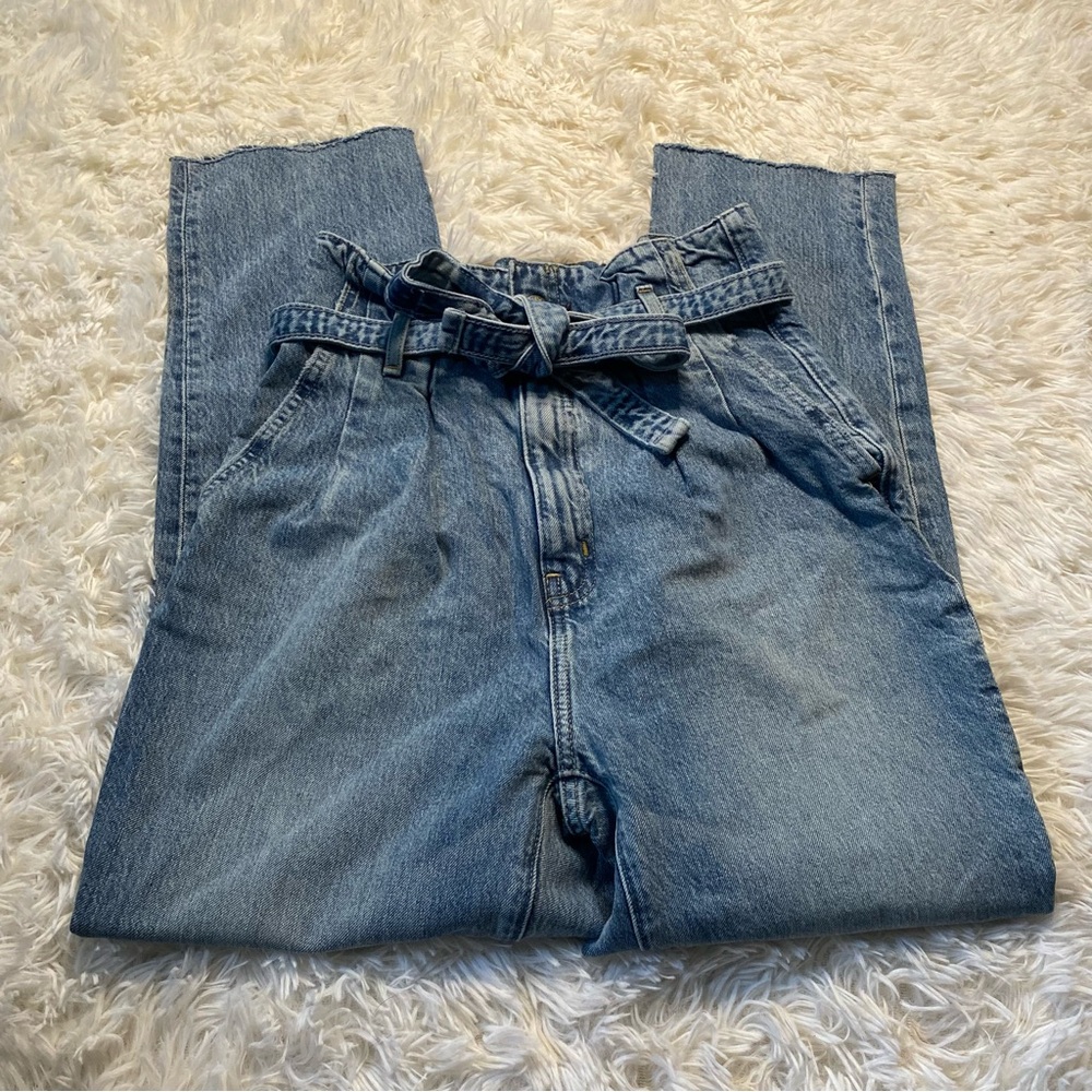 Abercrombie paper bag mom jeans